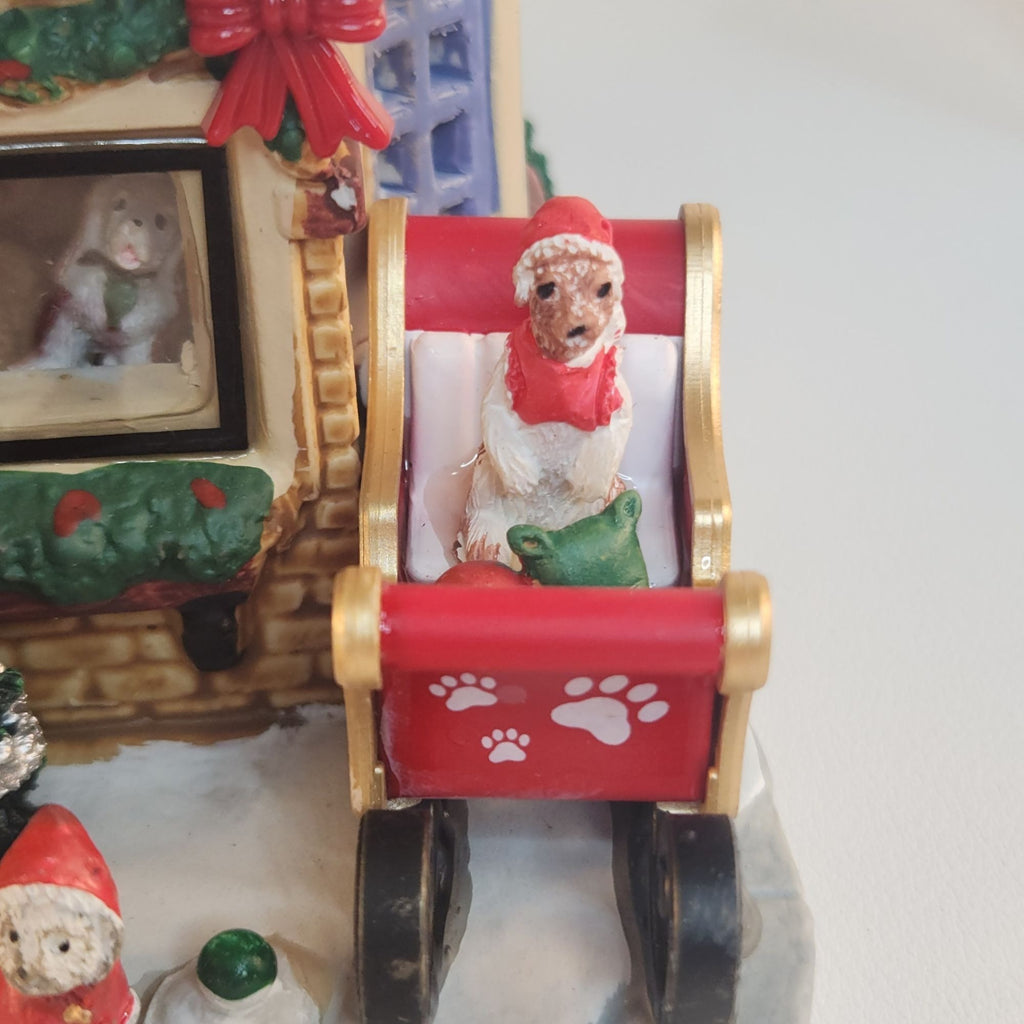 Lemax 2022 Wags Motel & Doggy Daycare, Lighted Porcelain Caddington Village