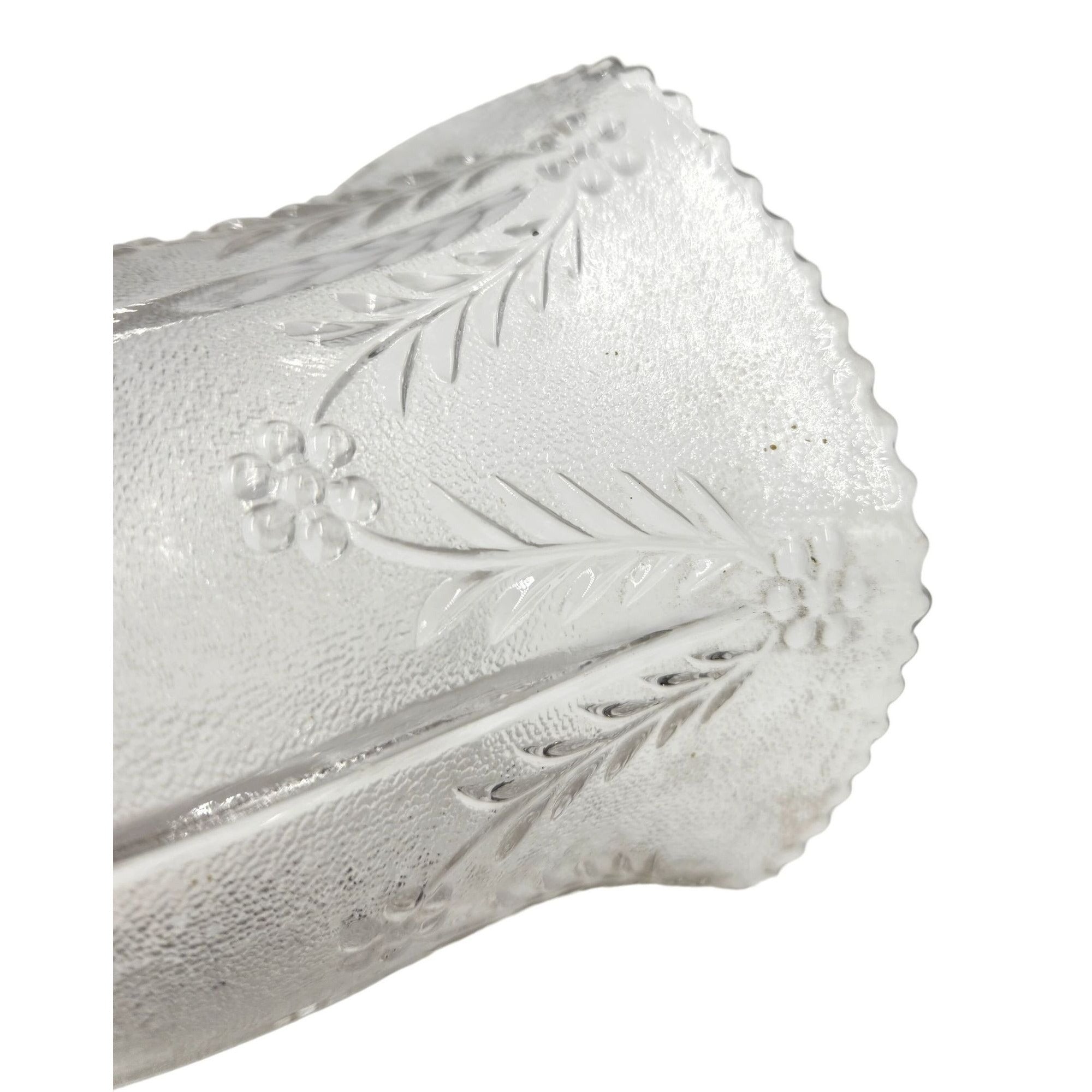 Vintage Revival Summer Wheat Glass Lamp Shade | Scalloped Bulb Cover 4.25"