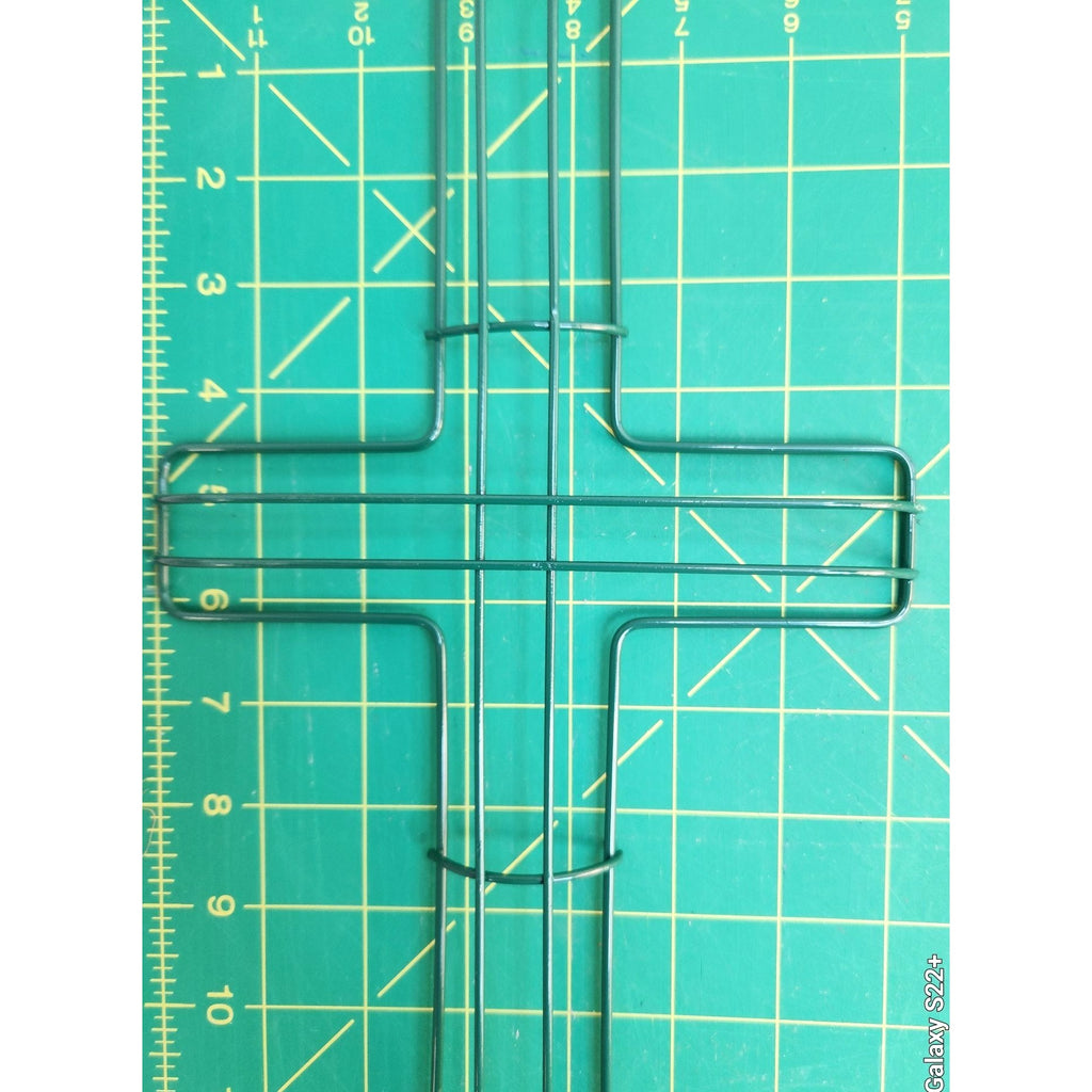 Green Wire Floral Wreath Cross Frames Set of 2 Small 7x16 Memorial Day Easter Christmas Craft Forms