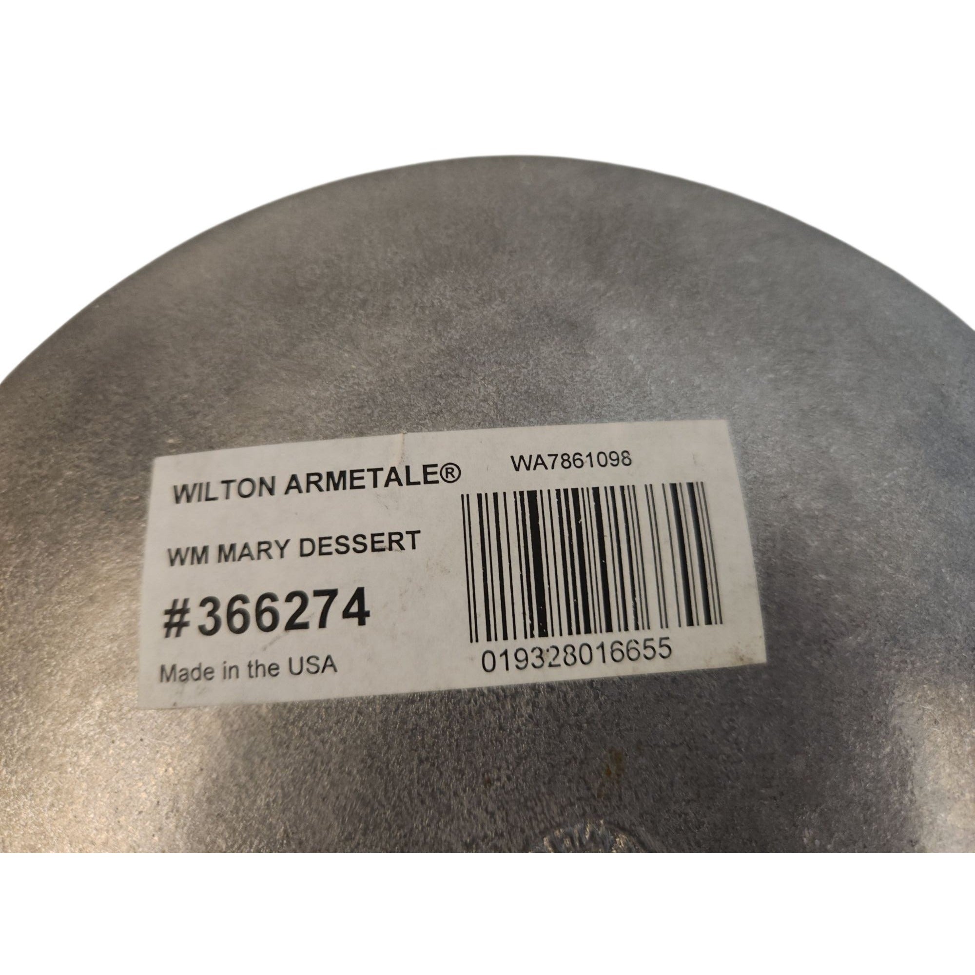 Vintage Wilton Armetale William Mary Plate 8.5 Inch Alloy Dessert Serving USA 1970s