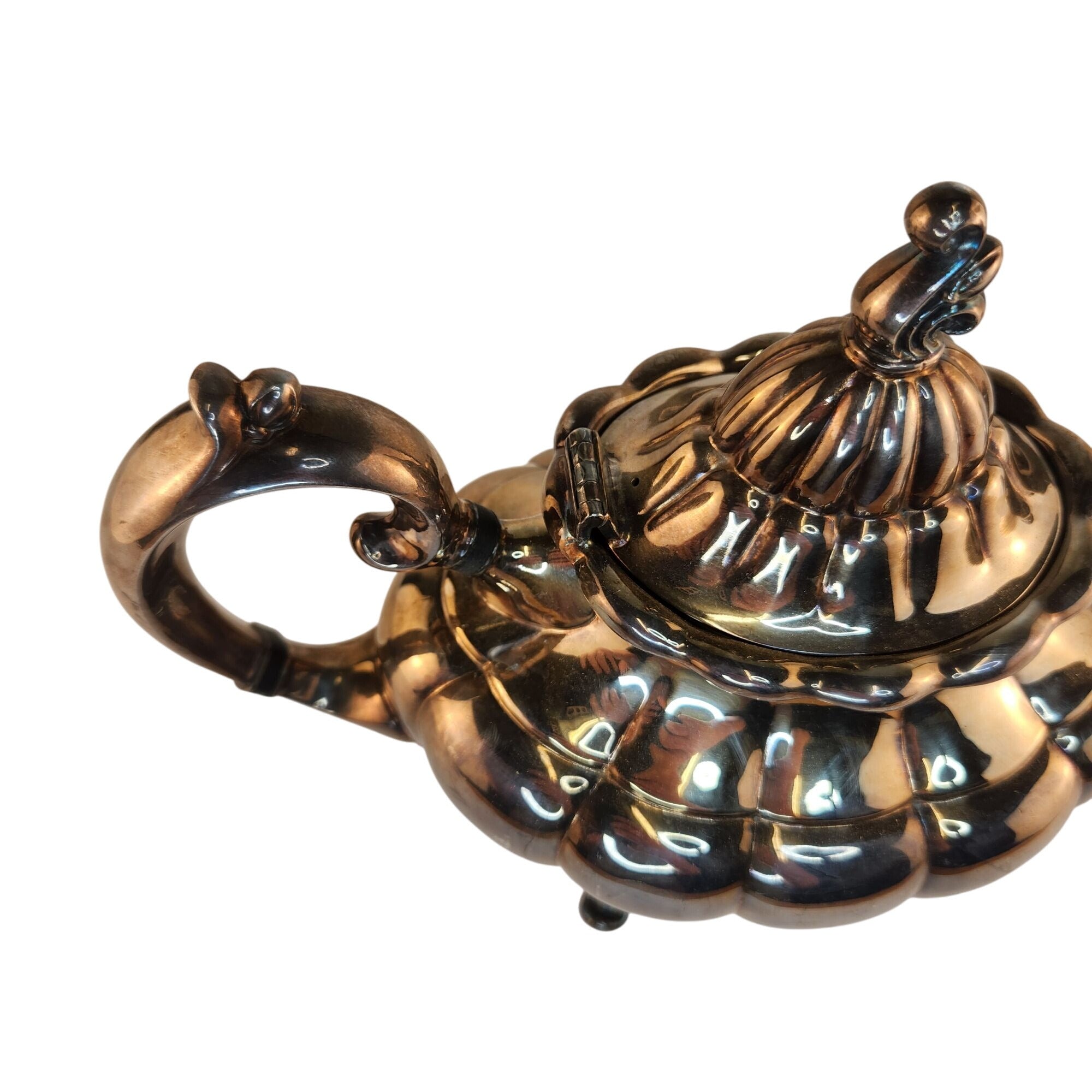 Vintage Reed & Barton 7050 Holiday Silver Plated Teapot Victorian Style Footed Base Made in USA
