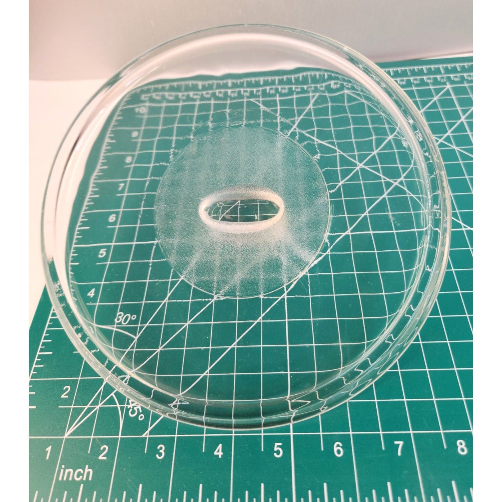 Vintage Pyrex Clear Glass Lid CW 22 C 8" Round W/ Oval Handle Fin Knob Design