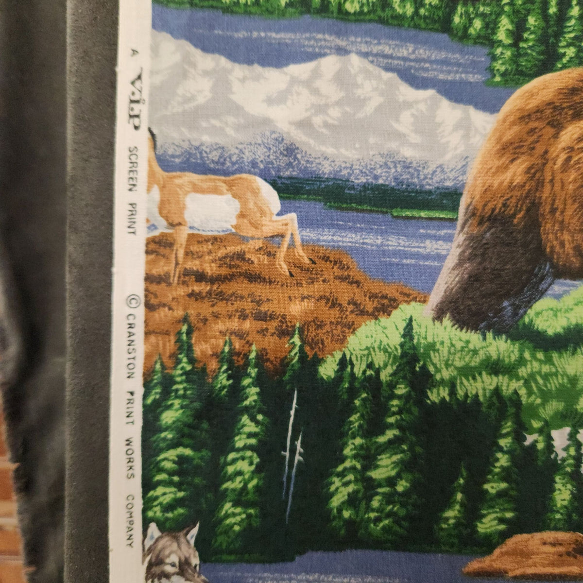 Vintage VIP Cranston Wildlife Cotton Fabric 1.5 Yards Mountain Print