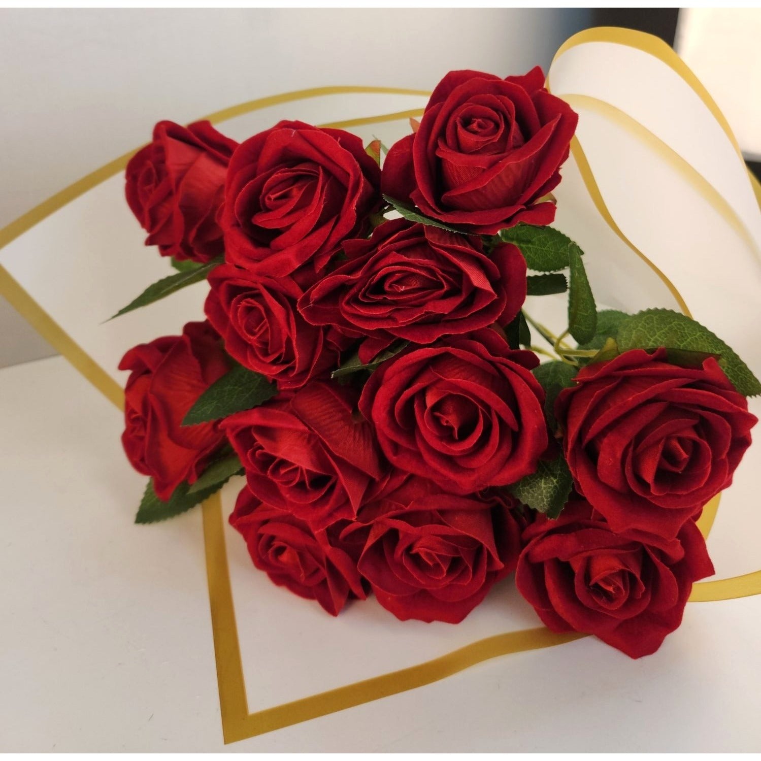 Hand Tied Dozen Red Velvet Roses Artificial Bouquet Valentine Gift Romantic Decor